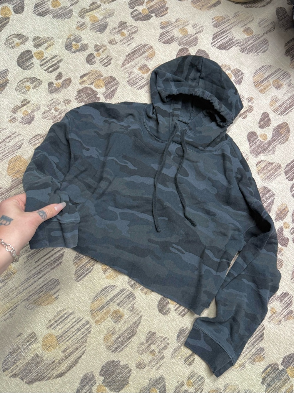 Cropped Black Camo Hoodie Oversized Sweatshirt S